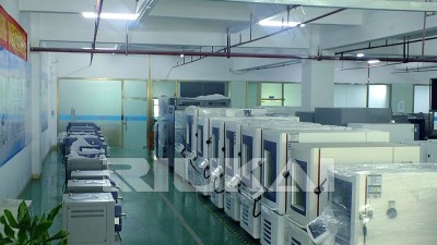 <i style='color:red'>东莞高低温试验箱</i>生产厂家有哪些优势？