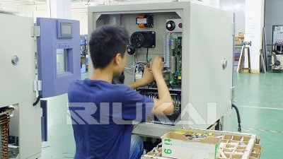 瑞凯仪器可以根据客户的要求量身定制<i style='color:red'>非标型恒温恒湿箱</i>吗？